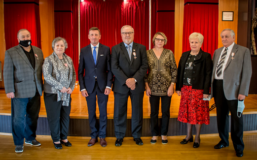 Polish Consul Decorates Local Polish-Americans